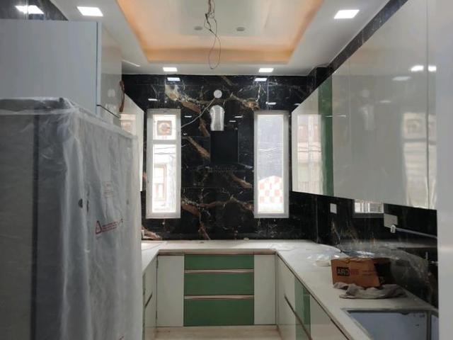 4 BHK Independent Builder Floor in Sector 24 Rohini for resale New Delhi. The reference number is 9961748