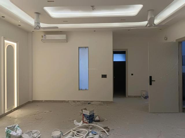 4 BHK Independent Builder Floor in Sector 26 Rohini for resale New Delhi. The reference number is 20004457