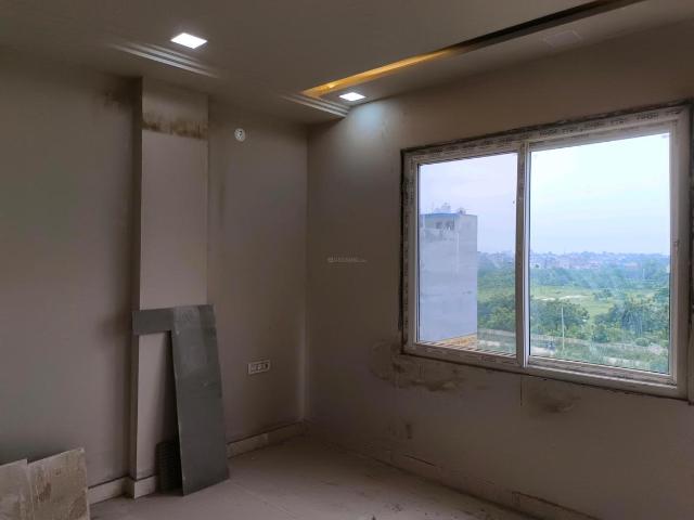 4 BHK Independent Builder Floor in Rohini Sector 28 for resale New Delhi. The reference number is 20800388
