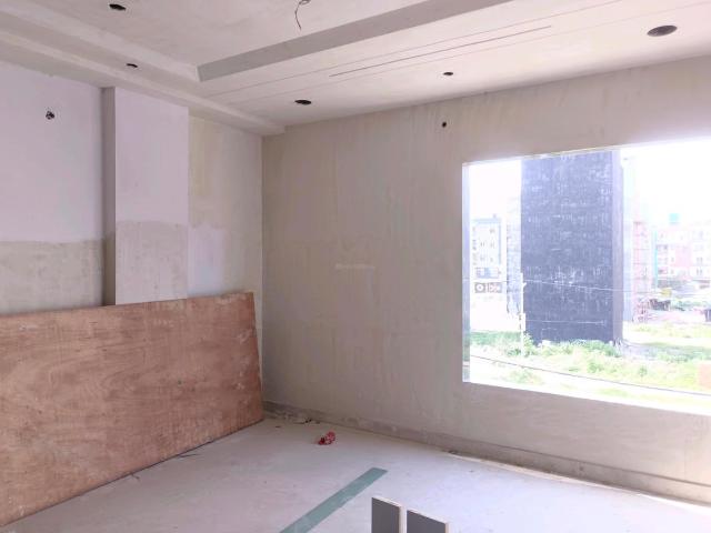 4 BHK Independent Builder Floor in Sector 29 Rohini for resale New Delhi. The reference number is 21201825