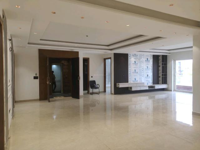 4 BHK Independent Builder Floor in Sector 37 for resale Faridabad. The reference number is 19893705
