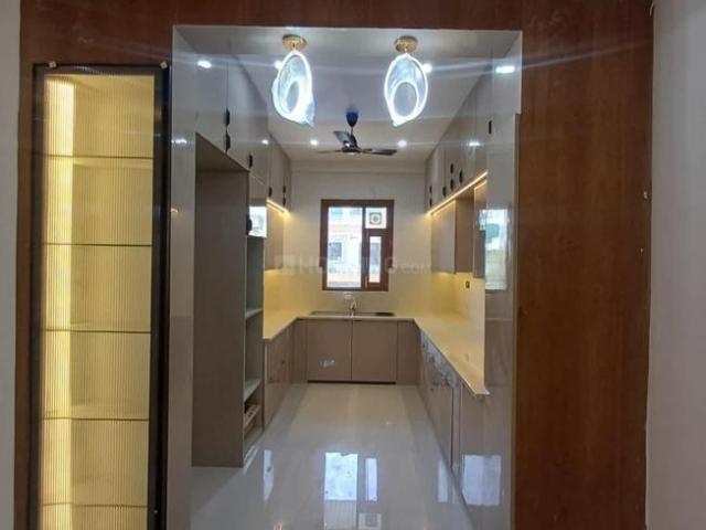 4 BHK Independent Builder Floor in Sector 34 for resale Faridabad. The reference number is 19928291