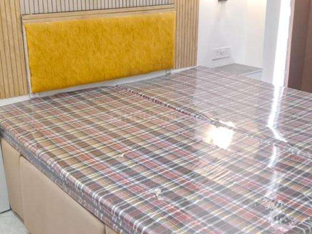 4 BHK Independent Builder Floor in Sector 39 for rent Gurgaon. The reference number is 20315901