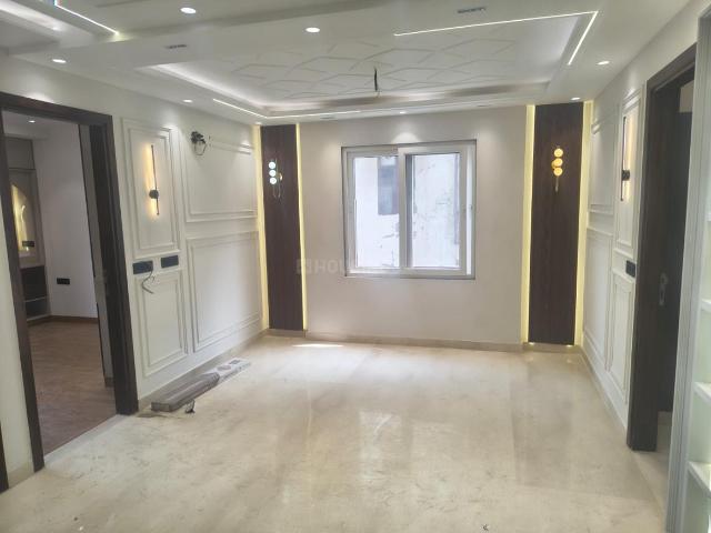 4 BHK Independent Builder Floor in Sector 3 Rohini for resale New Delhi. The reference number is 21120173