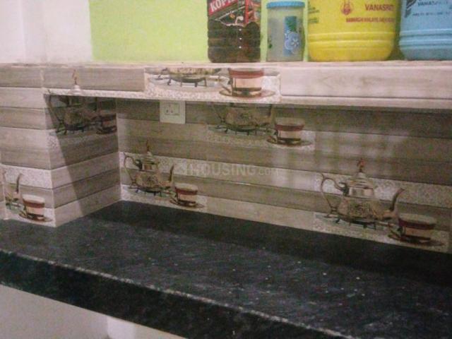 4 BHK Independent Builder Floor in Semra Colony for rent Gonda. The reference number is 19160144