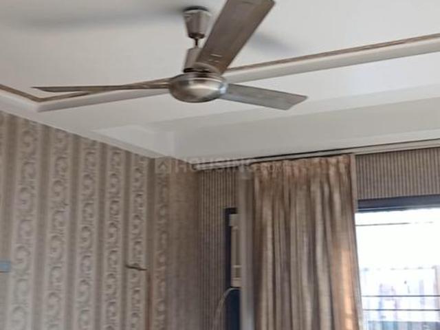 4 BHK Independent Builder Floor in Shahdara for resale New Delhi. The reference number is 19301658