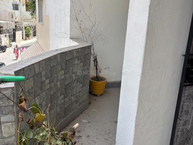 4 BHK Independent Builder Floor in Shalimar Bagh for resale New Delhi. The reference number is 20103898