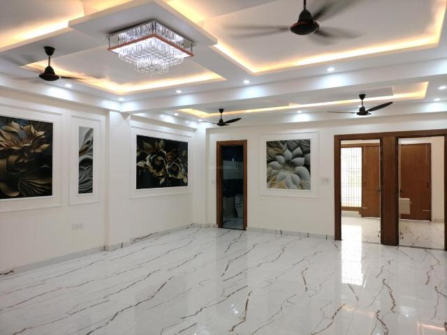 4 BHK Independent Builder Floor in Shalimar Garden for resale Ghaziabad. The reference number is 18169876