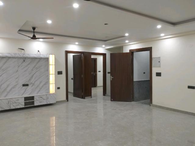 4 BHK Independent Builder Floor in Shalimar Garden for resale Ghaziabad. The reference number is 18455315
