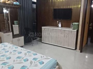 4 BHK Independent Builder Floor in Shastri Nagar for resale Ghaziabad. The reference number is 20544232