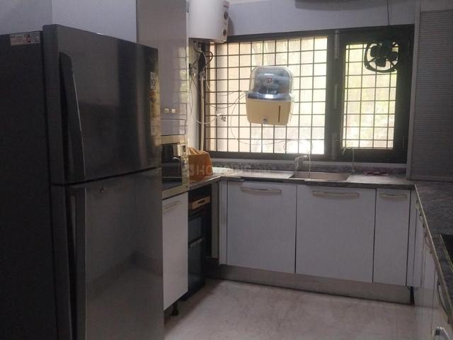 4 BHK Independent Builder Floor in South Extension II for rent New Delhi. The reference number is 15514319