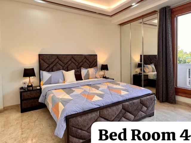 4 BHK Independent Builder Floor in South Extension II for rent New Delhi. The reference number is 20896608