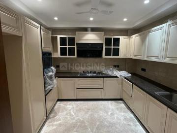 4 BHK Independent Builder Floor in South Extension II for resale New Delhi. The reference number is 16501658
