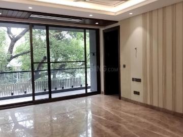 4 BHK Independent Builder Floor in South Extension II for resale New Delhi. The reference number is 19857188