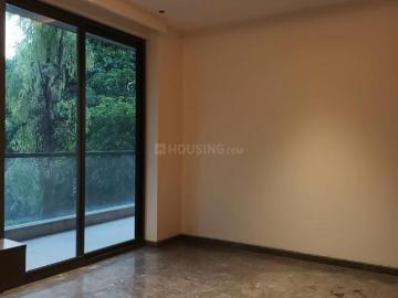 4 BHK Independent Builder Floor in South Extension II for resale New Delhi. The reference number is 20380152