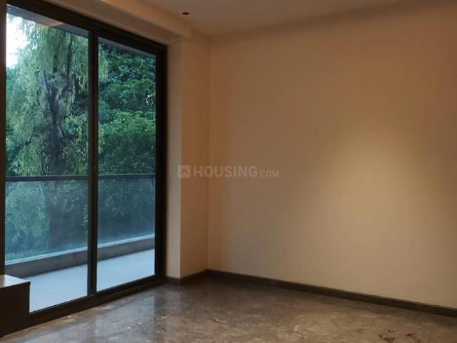 4 BHK Independent Builder Floor in South Extension II for resale New Delhi. The reference number is 20380152
