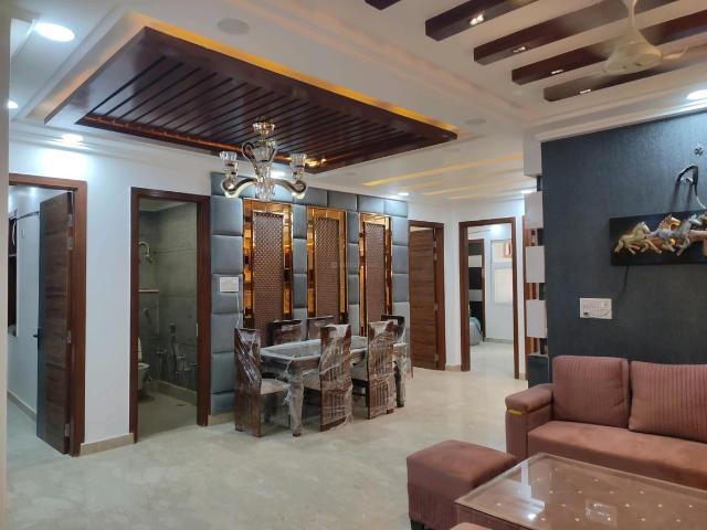 4 BHK Independent Builder Floor in Uttam Nagar for resale New Delhi. The reference number is 11661766