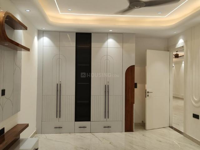 4 BHK Independent Builder Floor in Vaishali for resale Ghaziabad. The reference number is 19984867