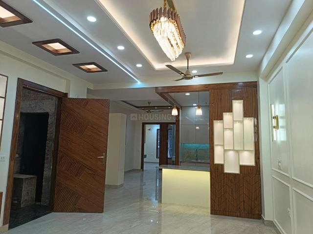 4 BHK Independent Builder Floor in Vaishali for resale Ghaziabad. The reference number is 20071716