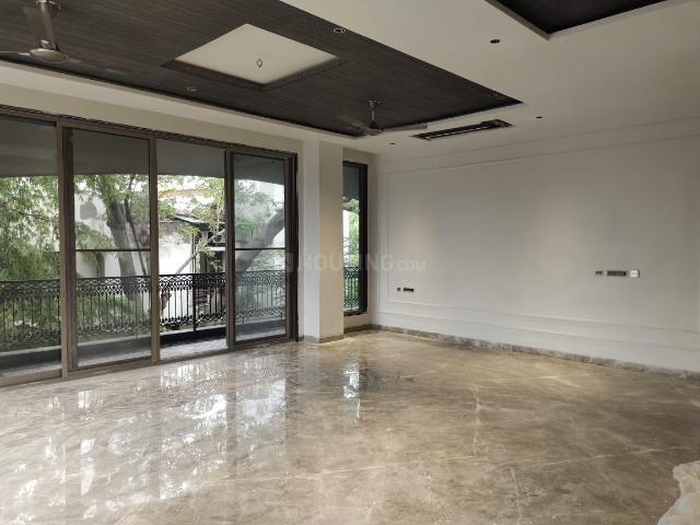 4 BHK Independent Builder Floor in Vasant Vihar for rent New Delhi. The reference number is 19917242