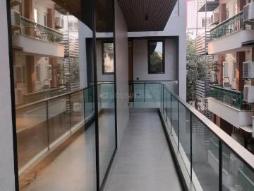 4 BHK Independent Builder Floor in Vasant Vihar for resale New Delhi. The reference number is 20201235