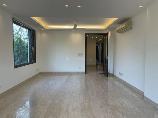 4 BHK Independent Builder Floor in Vasant Vihar for resale New Delhi. The reference number is 20630966