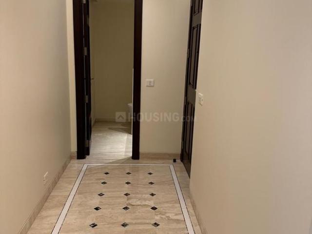4 BHK Independent Builder Floor in Vasant Vihar for resale New Delhi. The reference number is 20739037