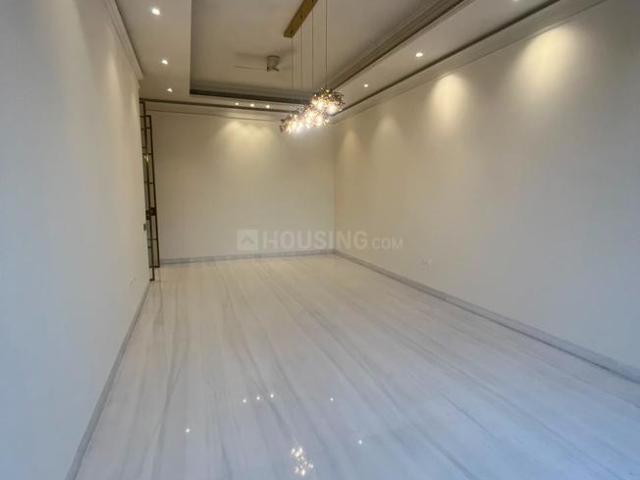 4 BHK Independent Builder Floor in Vasant Vihar for resale New Delhi. The reference number is 21027821