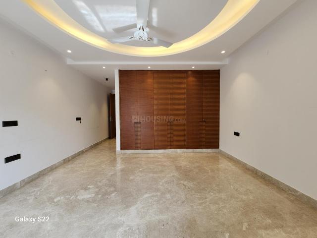 4 BHK Independent Builder Floor in Vasant Kunj for rent New Delhi. The reference number is 17748373