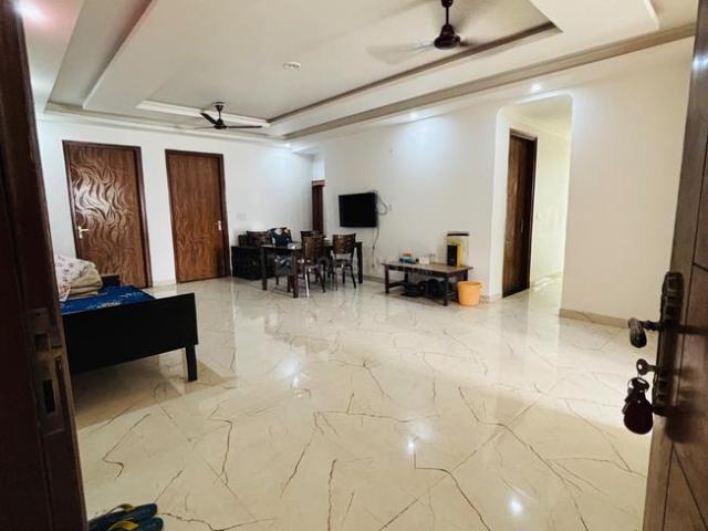 4 BHK Independent Builder Floor in Vasant Kunj for rent New Delhi. The reference number is 21115695