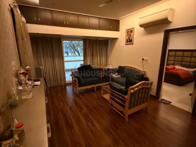 4 BHK Independent Builder Floor in Vasant Kunj for resale New Delhi. The reference number is 20381753
