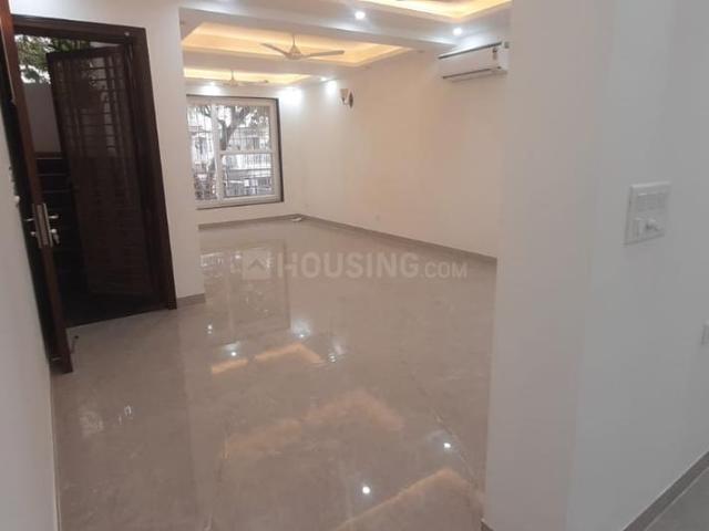 4 BHK Independent Builder Floor in Vasant Kunj for resale New Delhi. The reference number is 21264173
