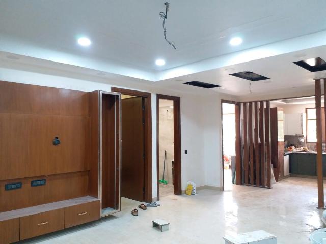 4 BHK Independent Builder Floor in Vasundhara for resale Ghaziabad. The reference number is 11412694