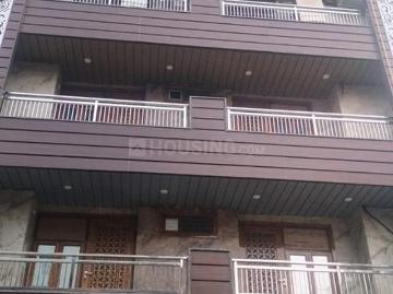 4 BHK Independent Builder Floor in Vasundhara for resale Ghaziabad. The reference number is 18645431