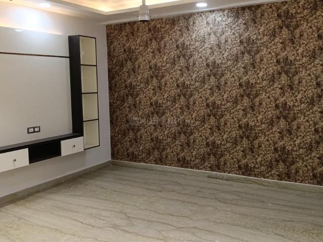 4 BHK Independent Builder Floor in Vasundhara for resale Ghaziabad. The reference number is 20595572