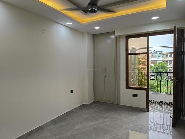 4 BHK Independent Builder Floor in Vasundhara for resale Ghaziabad. The reference number is 20929504