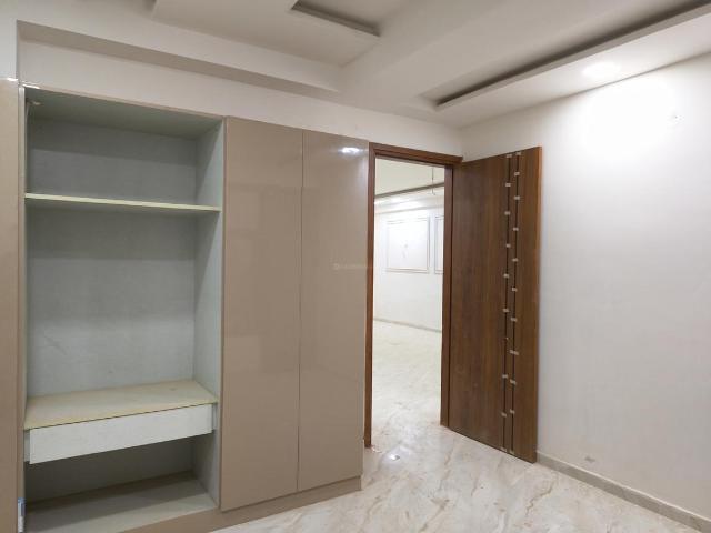 4 BHK Independent Builder Floor in Vasundhara for resale Ghaziabad. The reference number is 20929694