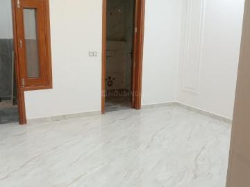 4 BHK Independent Builder Floor in Vasundhara for resale Ghaziabad. The reference number is 20229765