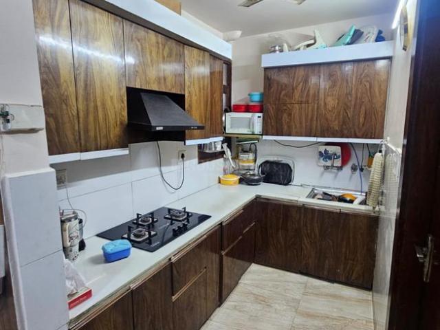 4 BHK Independent Builder Floor in Vasundhara for resale Ghaziabad. The reference number is 20263172