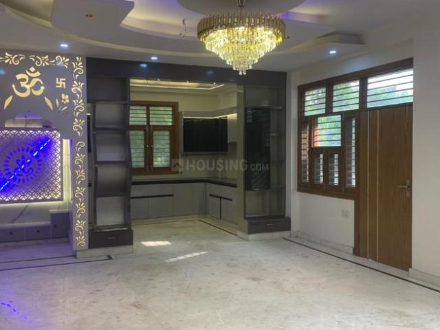 4 BHK Independent Builder Floor in Vasundhara for resale Ghaziabad. The reference number is 21002113