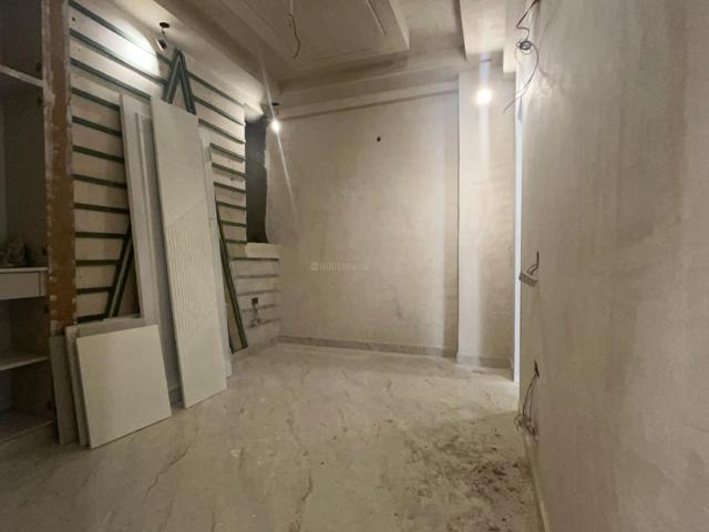 4 BHK Independent Builder Floor in Vasundhara for resale Ghaziabad. The reference number is 21044179