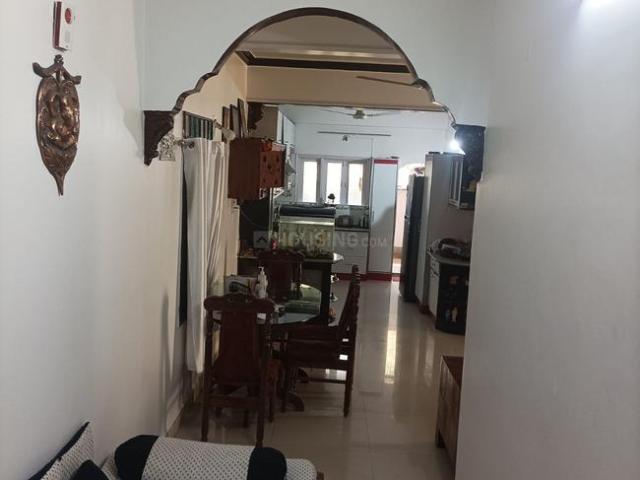 4 BHK Independent Builder Floor in Vishnu Garden for resale New Delhi. The reference number is 14224698