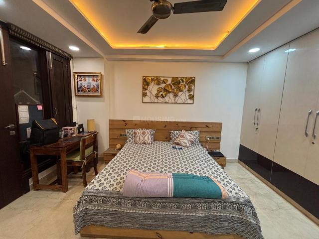 4 BHK Independent Builder Floor in Vivek Vihar for resale New Delhi. The reference number is 18193249