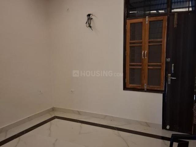 4 BHK Independent Builder Floor in Vrindavan Yojana for rent Lucknow. The reference number is 19122244