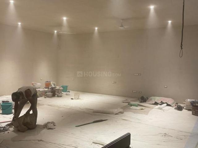 4 BHK Independent Builder Floor in West End for rent New Delhi. The reference number is 15229792