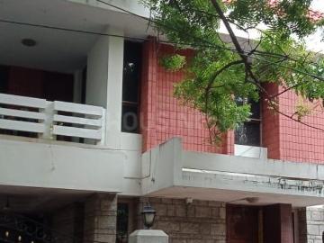 4 BHK Independent House in T Nagar for resale Chennai. The reference number is 20188139