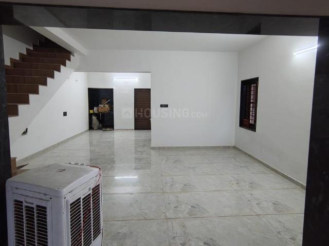 4 BHK Independent House in Thaltej for rent Ahmedabad. The reference number is 21095465
