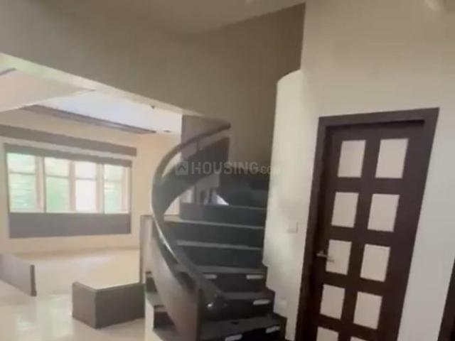4 BHK Independent House in Thaltej for resale Ahmedabad. The reference number is 20431320
