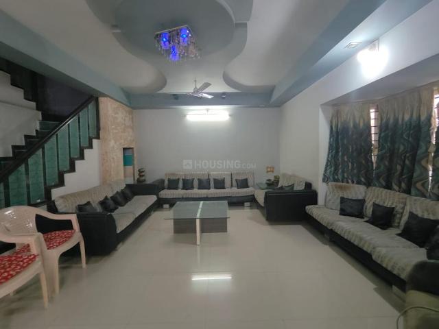 4 BHK Independent House in Thaltej for resale Ahmedabad. The reference number is 20643854