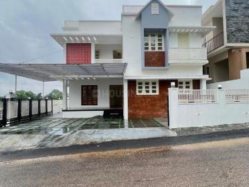 4 BHK Independent House in Thevakkal for resale Kochi. The reference number is 20469514
